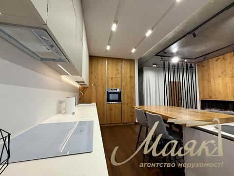 квартира за адресою Андрія Верхогляда вул. (Михайла Драгомирова), 11-В