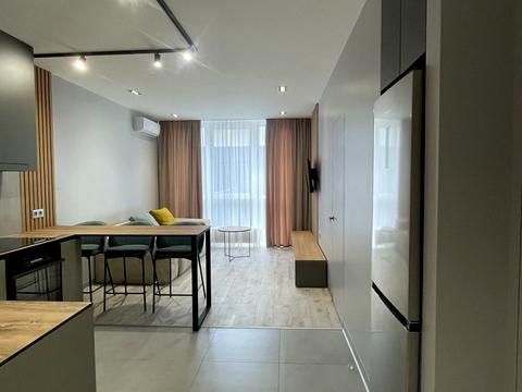 квартира за адресою Віктора Некрасова вул. (Північно-Сирецька), 10