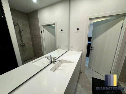 квартира по адресу Рабочая ул., 166-Д