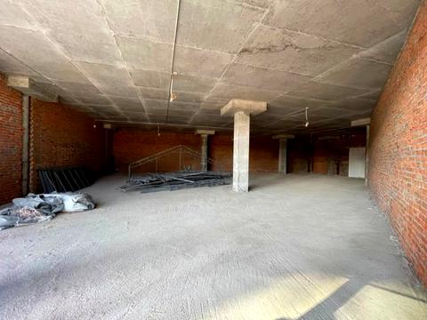 комерційна за адресою Андрія Верхогляда вул. (Михайла Драгомирова), 19-Б