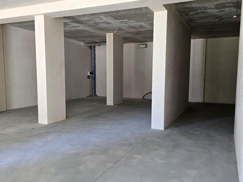 комерційна за адресою Університетська вул., 3/3