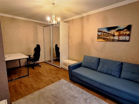 квартира по адресу Бориса Гмыри ул., 12-Б