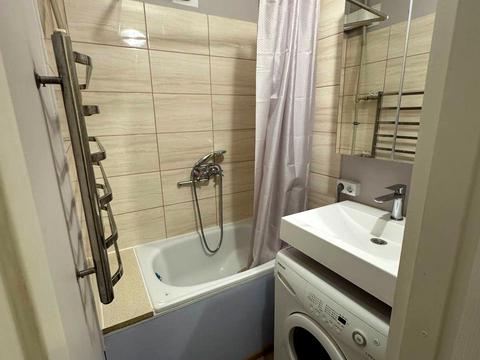 квартира за адресою Львівська вул., 12