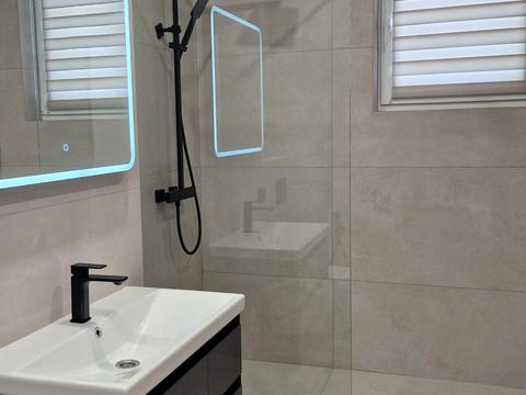 квартира за адресою Слави Стецько вул., 8