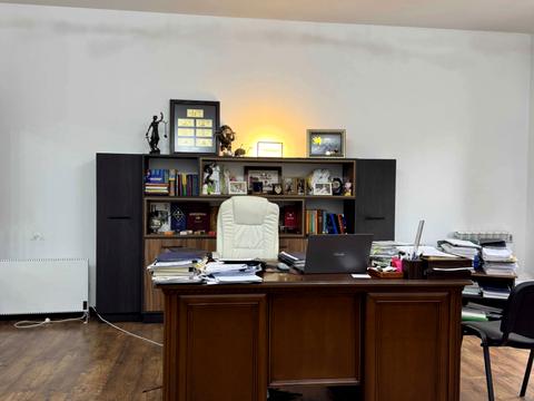 комерційна за адресою Кожум'яцька вул., 16-А