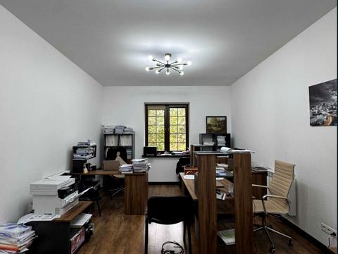 комерційна за адресою Кожум'яцька вул., 16-А