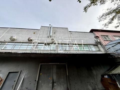 комерційна за адресою Кирилівська вул. (Фрунзе), 102