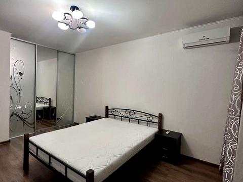 квартира по адресу Миколы Бажана просп., 8-Б