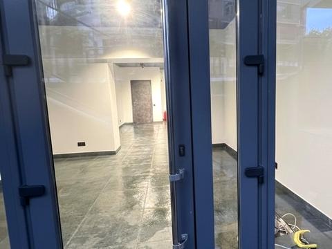 комерційна за адресою Княгинин вул., 44