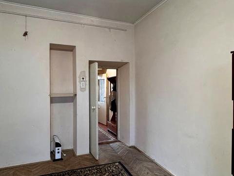 квартира за адресою Шептицьких вул., 12