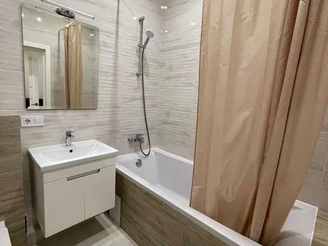 квартира за адресою Дегтярна вул., 20