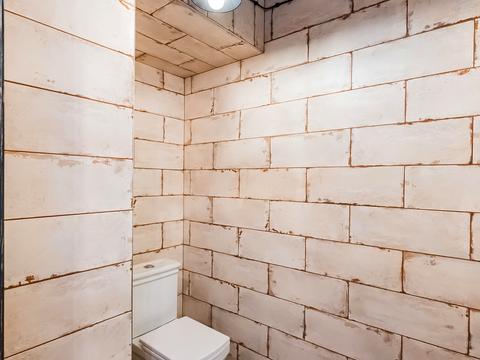 комерційна за адресою Григорія Сковороди вул., 4/1