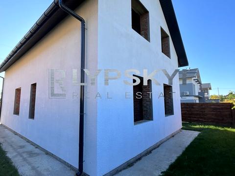 будинок за адресою Молодіжна вул.