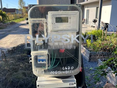 будинок за адресою Молодіжна вул.