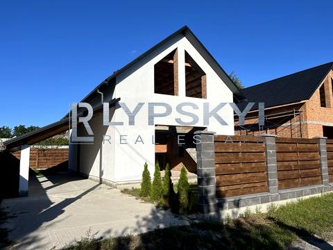 будинок за адресою Молодіжна вул.