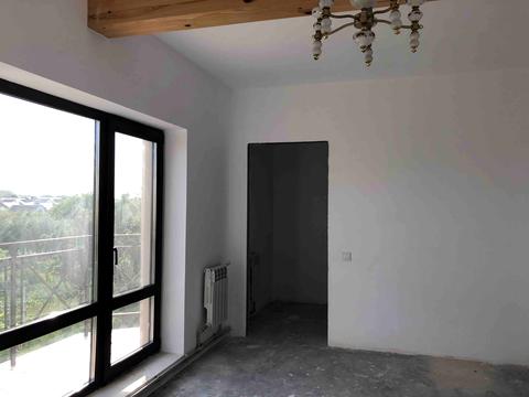 будинок за адресою Жовтнева