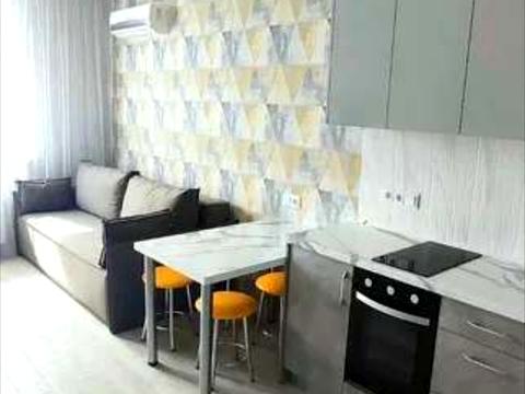 квартира по адресу Льва Ландау просп. (50-летия СССР), 52