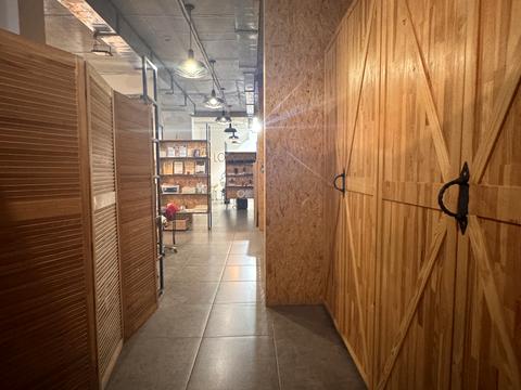 коммерческая по адресу Героев Полка "Азов ул. (Малиновского маршала), 4-В