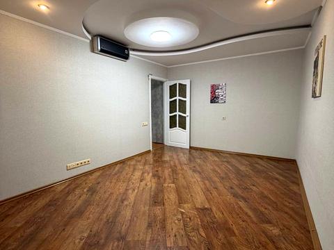 квартира за адресою Ревуцького вул., 44-Б