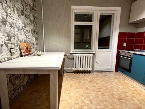 квартира за адресою Ревуцького вул., 44-Б