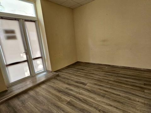 комерційна за адресою Стрийська, 37