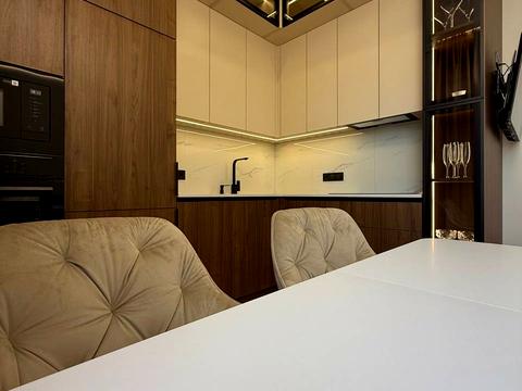 квартира по адресу Краснова ул., 1-В