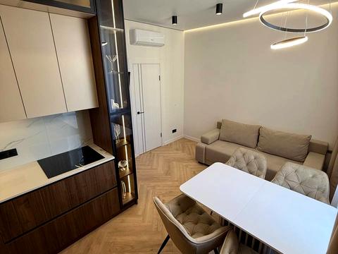 квартира по адресу Краснова ул., 1-В