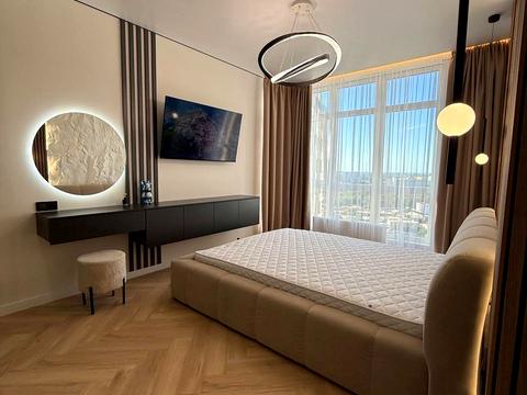 квартира по адресу Краснова ул., 1-В