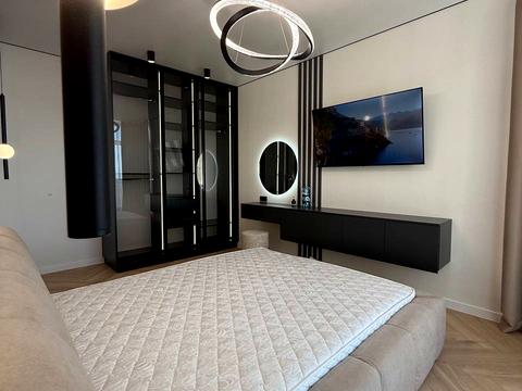 квартира по адресу Краснова ул., 1-В