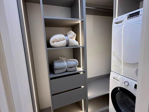 квартира по адресу Краснова ул., 1-В