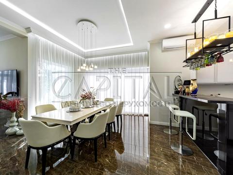 будинок за адресою с. Крюківщина, Боярська