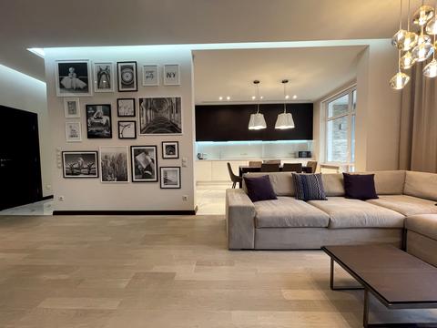 квартира за адресою Андрія Верхогляда вул. (Михайла Драгомирова), 15