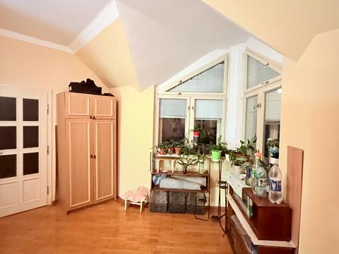 будинок за адресою Слов'янська набережна вул.