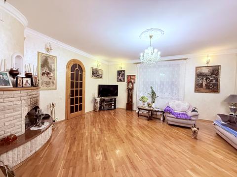 будинок за адресою Слов'янська набережна вул.