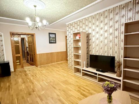 будинок за адресою Слов'янська набережна вул.