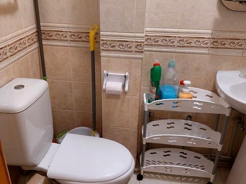 квартира за адресою Лаврська вул. (Січневого Повстання), 4