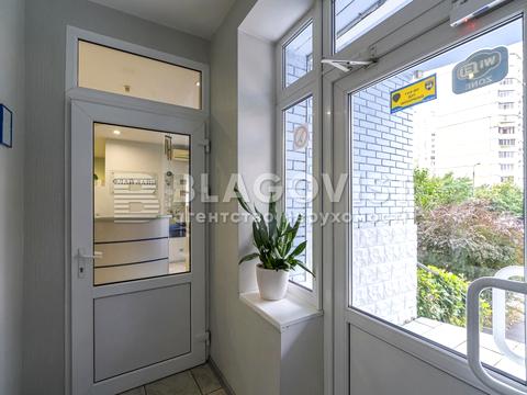 комерційна за адресою Петра Григоренка просп., 1-Б