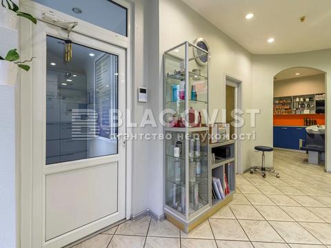 комерційна за адресою Петра Григоренка просп., 1-Б