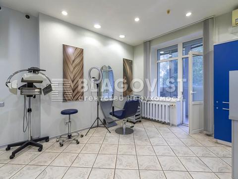 комерційна за адресою Петра Григоренка просп., 1-Б