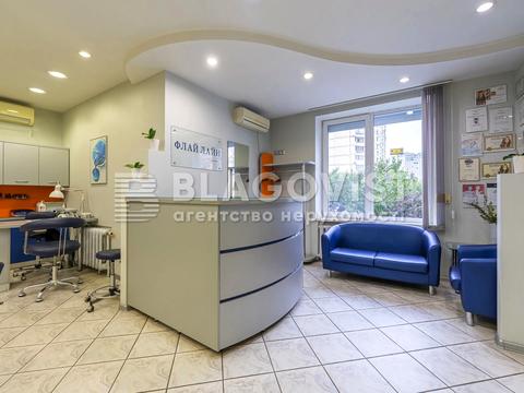 комерційна за адресою Петра Григоренка просп., 1-Б