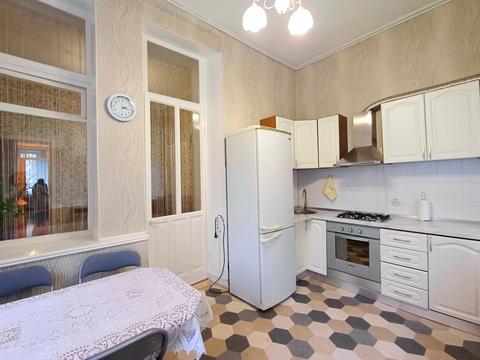 квартира за адресою Київ, Михайла Коцюбинського вул., 9