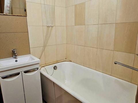 квартира за адресою Андрія Малишка вул., 3