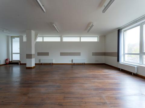 коммерческая по адресу Редутная ул., 10