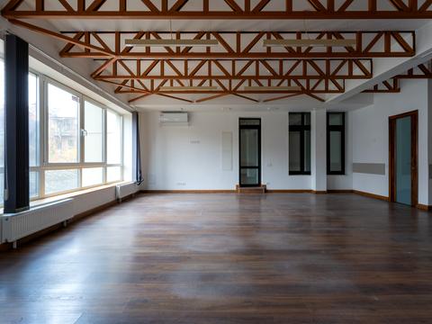 коммерческая по адресу Редутная ул., 10