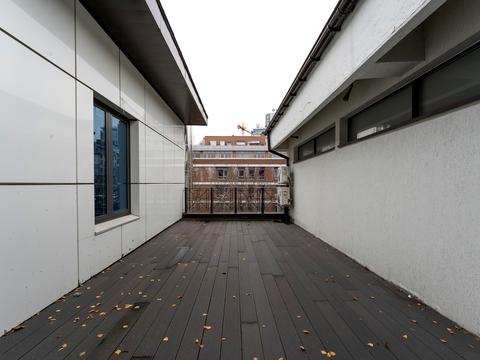 коммерческая по адресу Редутная ул., 10