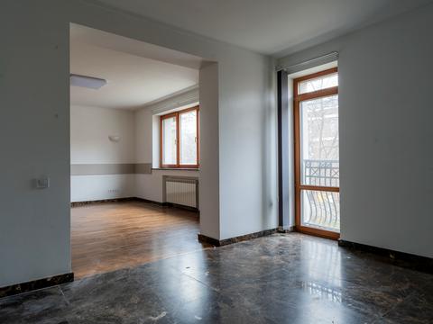 коммерческая по адресу Редутная ул., 10