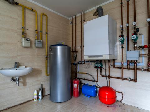 коммерческая по адресу Редутная ул., 10