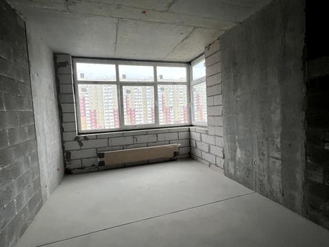 квартира по адресу Олександра Олеся ул., 5