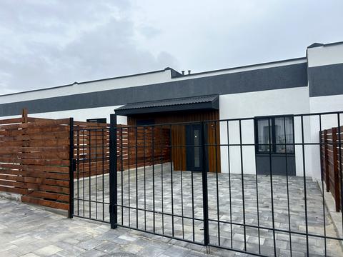 дом по адресу Весенняя ул.