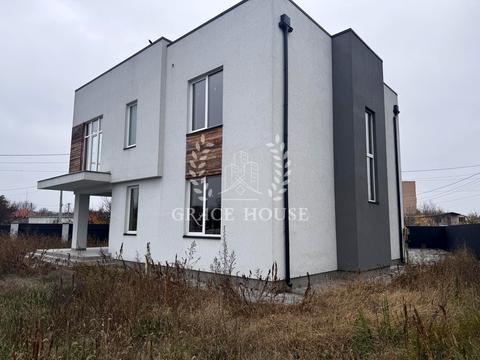 будинок за адресою Набережна вул.